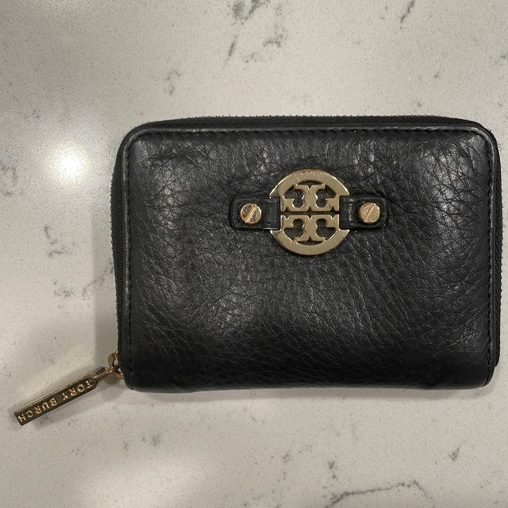 Tory Burch Leather Compact Wallet Black